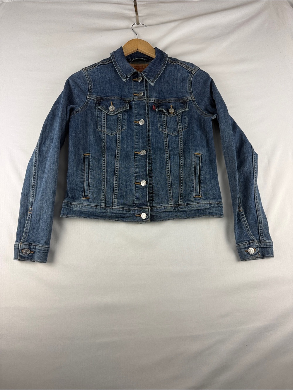 Levi's Denim Trucker Jacket Women's Medium Jean Jacket Stretch